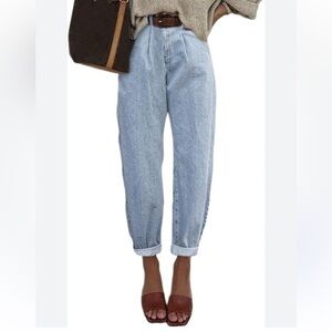 Kendal & Kylie Highrise Pleated Blue Jeans